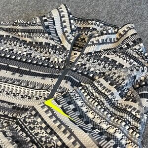 Nike Pro Dri-FIT Half Zip Pullover Athletic Top Geometric Print‎ L